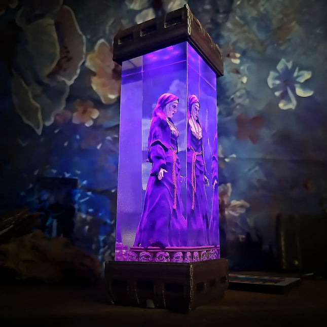 VALAK Resin Lamp image 8