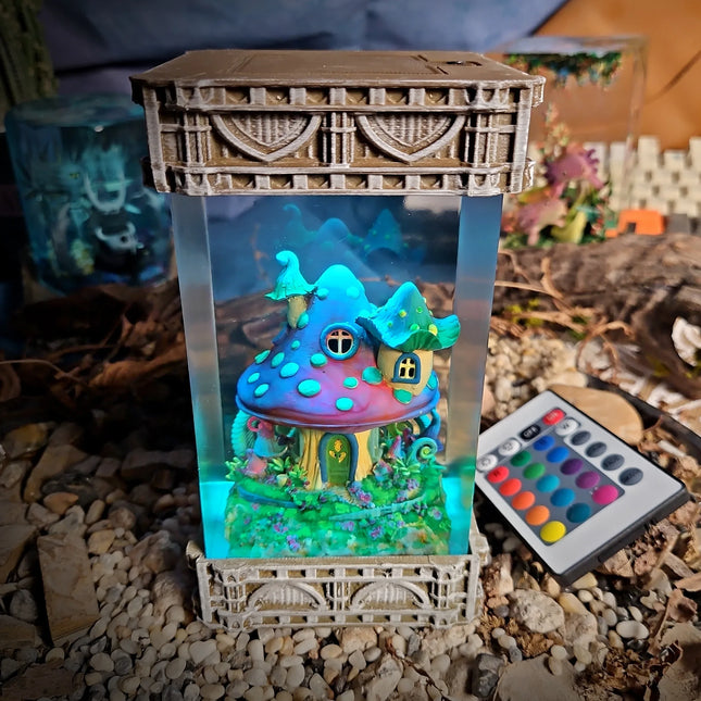 Mushroom House Resin Lamp image 5