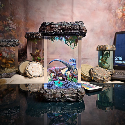 Raptor Resin Lamp image 8