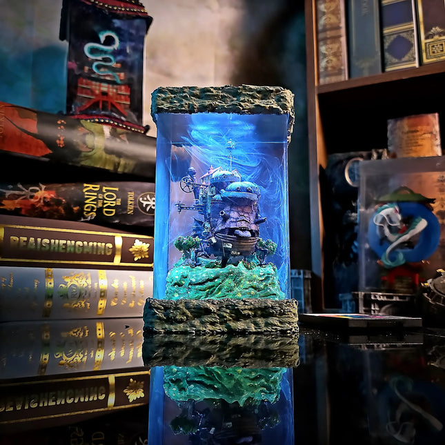 Howl Resin Lamp image 9