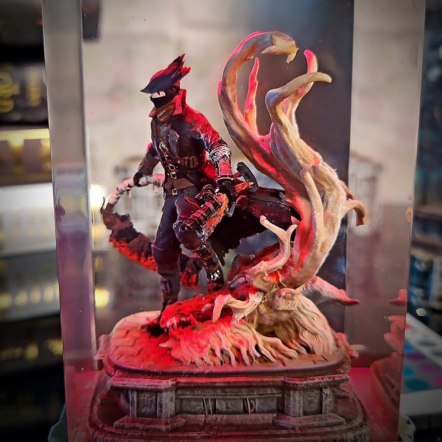 Bloodborne - Hunter Resin Lamp image 3