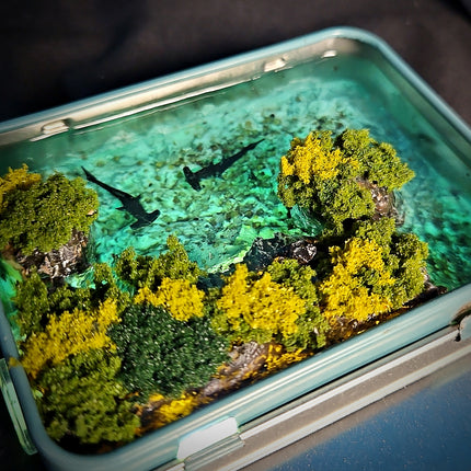 Hammerhead Shark Tin Box Lamp image 4