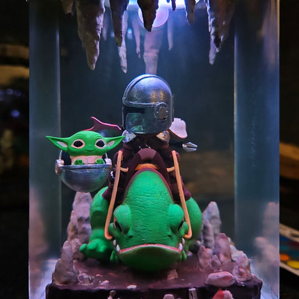 Mandalorian Resin Lamp image 2