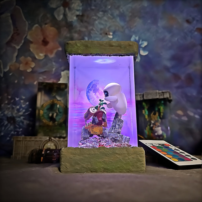 WALL-E Resin Lamp image 0