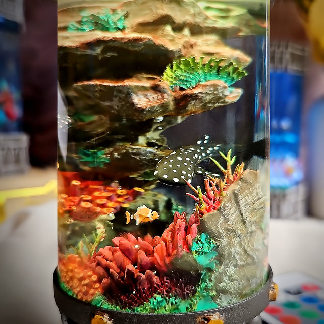 Whale Shark – Ocean Biolab Resin Lamp image 8