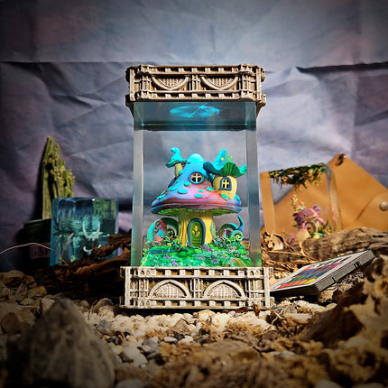 Mushroom House Resin Lamp image 4