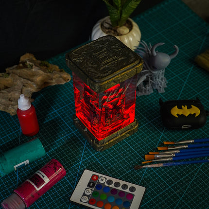 Siegmeyer of Catarina Resin Lamp image 5