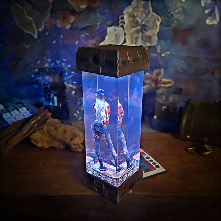 FREDDY Resin Lamp image 3