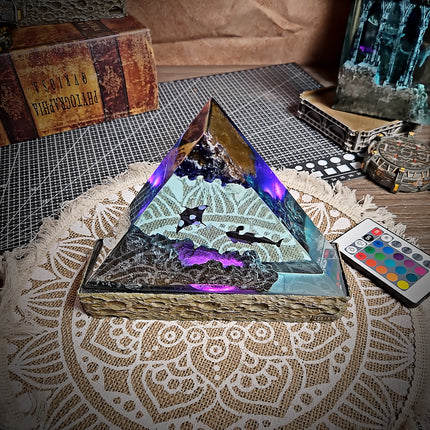 Ocean Whale Triangle Resin Lamp image 6