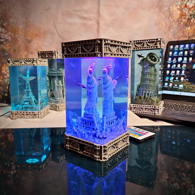 Statue of Liberty – Gothic Resin Lamp (No Clock Version) image 7