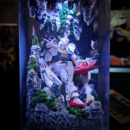 GUNDAM V1 – Resin Lamp image 4