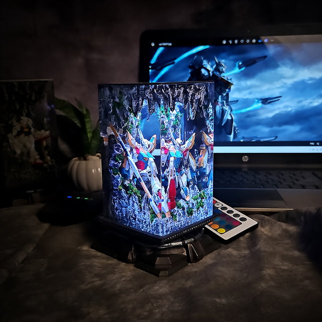 GUNDAM V2 – Resin Lamp image 9