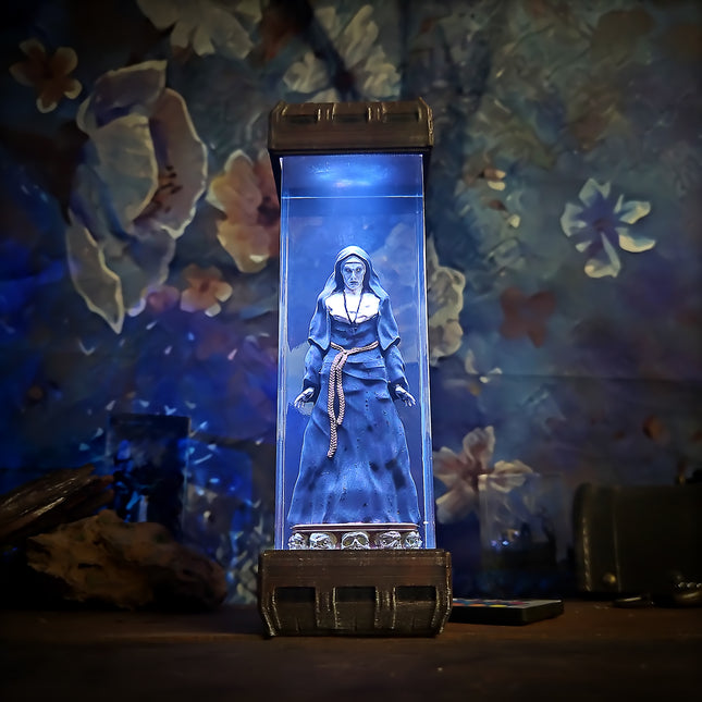 VALAK Resin Lamp image 0
