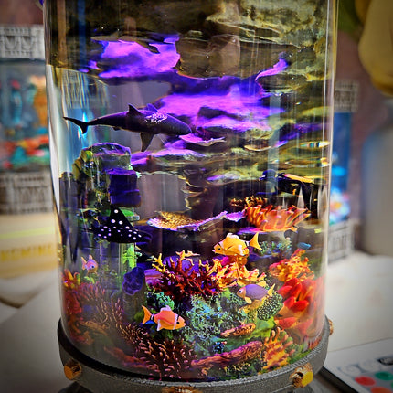 Diver – Ocean Biolab Resin Lamp image 9