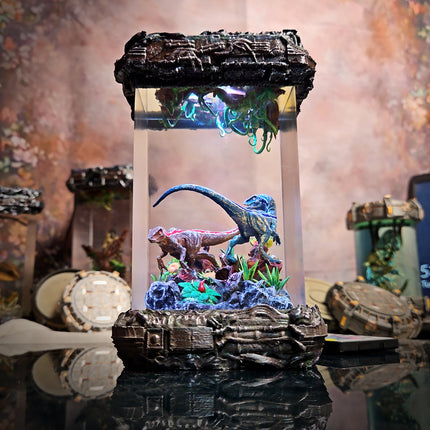 Raptor Resin Lamp image 0