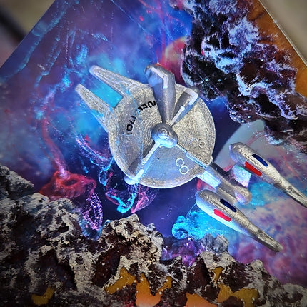 Galaxy StarTrek Triangle Resin Lamp image 9