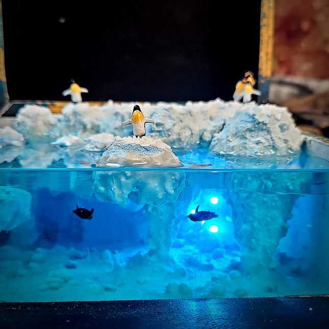 Handcrafted Resin Penguin Iceberg Lamp image 3