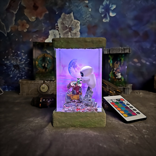 WALL-E Resin Lamp image 3
