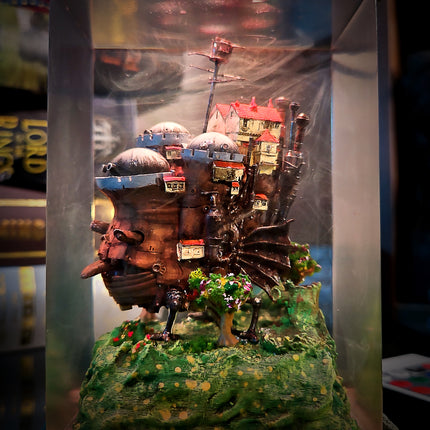 Howl Resin Lamp image 2