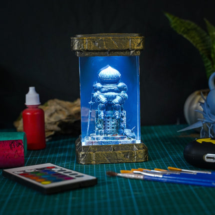 Siegmeyer of Catarina Resin Lamp image 0