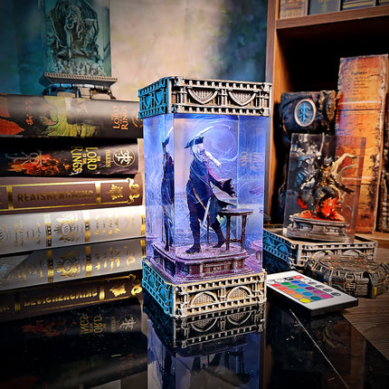 Bloodborne - Lady Maria Resin Lamp image 5