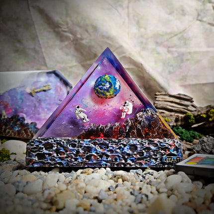 Galaxy Earth Triangle Resin Lamp image 7