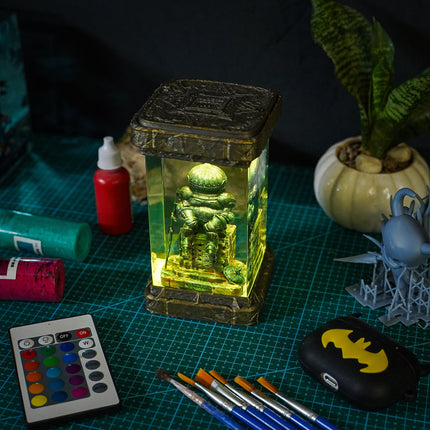 Siegmeyer of Catarina Resin Lamp image 3