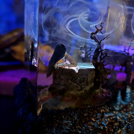 SADAKO Resin Lamp image 7