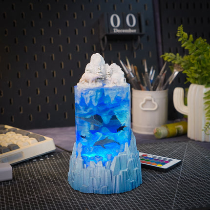 Polar Bear Resin Lamp by Lee’s Area – resin display lamp, decorative display photo