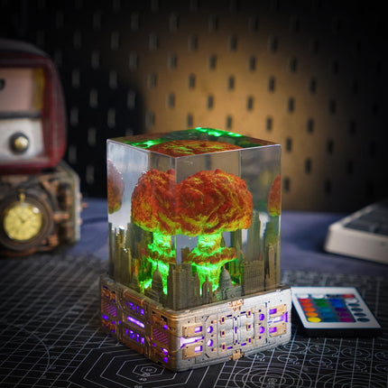 Atomic Resin Lamp by Lee’s Area – resin display lamp, decorative display photo