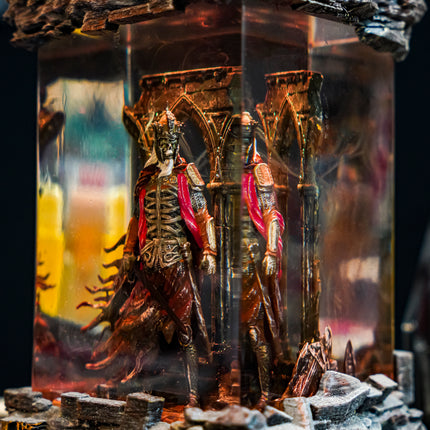 KINGDEAD Resin Lamp