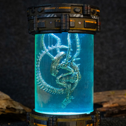 BIOLAB – ALIEN V1 Resin Lamp