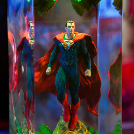 SUPERMAN RESIN LAMP