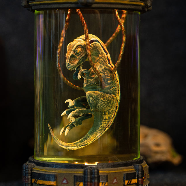 BIOLAB – RAPTOR V1 Resin Lamp - LEE'S AREA