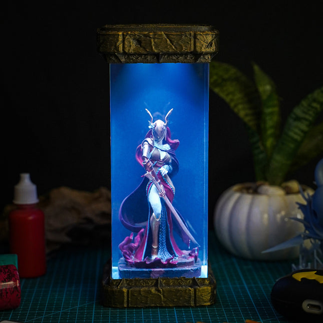 Malenia V1 Resin Lamp
