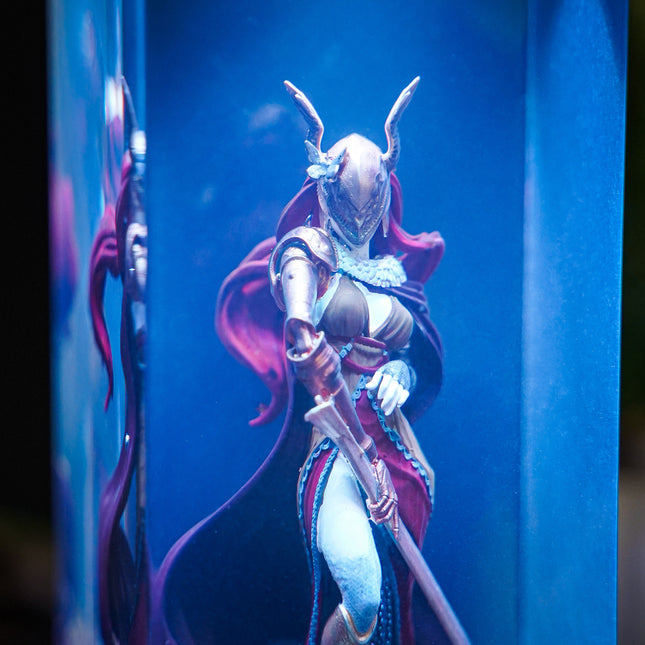 Malenia V1 Resin Lamp