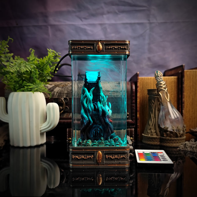 Knight & Hornet Silksong v2 Lamp