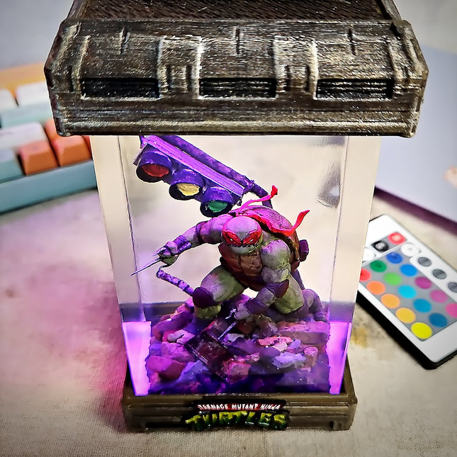 Raphael – Red Ninja Turtle Resin Lamp LEE'S AREA
