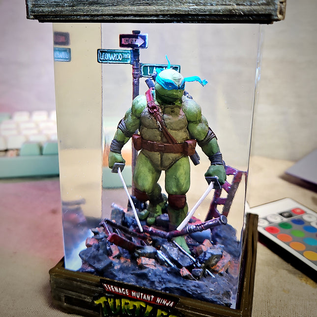 Leonardo – Blue Ninja Turtle  Resin Lamp