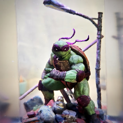Donatello – Purple Ninja  Turtle Resin Lamp