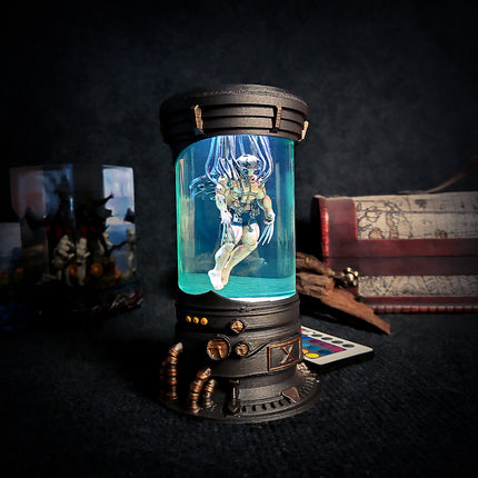BIOLAB - X-Men Wolverine Weapon X Resin Lamp