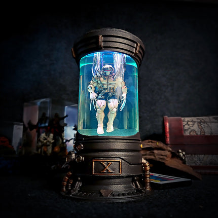 BIOLAB - X-Men Wolverine Weapon X Resin Lamp