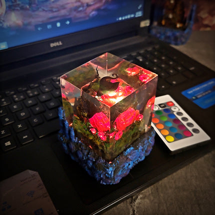 PUMPKIN – Halloween Spirit Resin Lamp