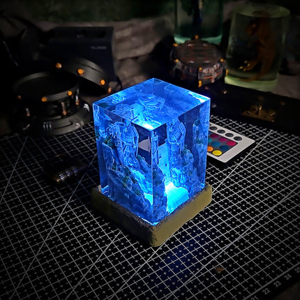 NARUTO VALLE DEL FIN Resin Lamp
