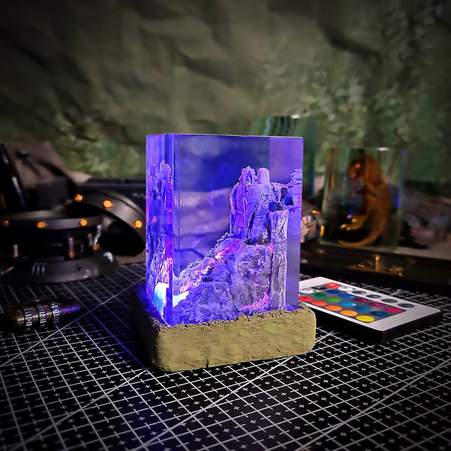 NARUTO VALLE DEL FIN Resin Lamp LEE'S AREA