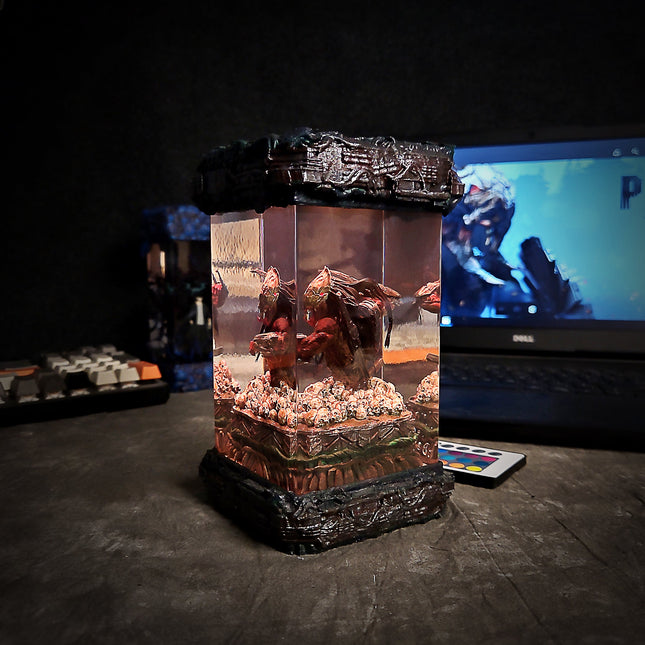 PREDATOR BUST Resin Lamp LEE'S AREA