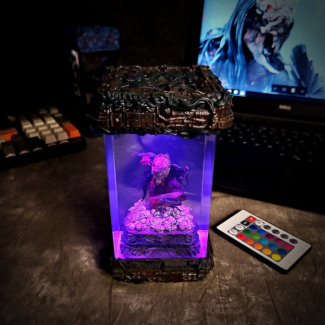 PREDATOR BUST Resin Lamp LEE'S AREA