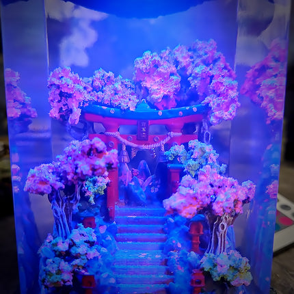 Torii Gate Resin Lamp