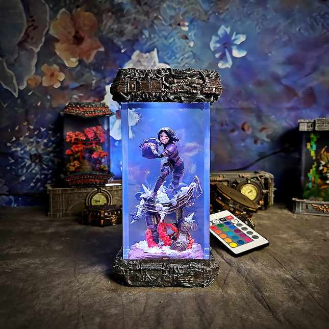 ALITA Resin Lamp