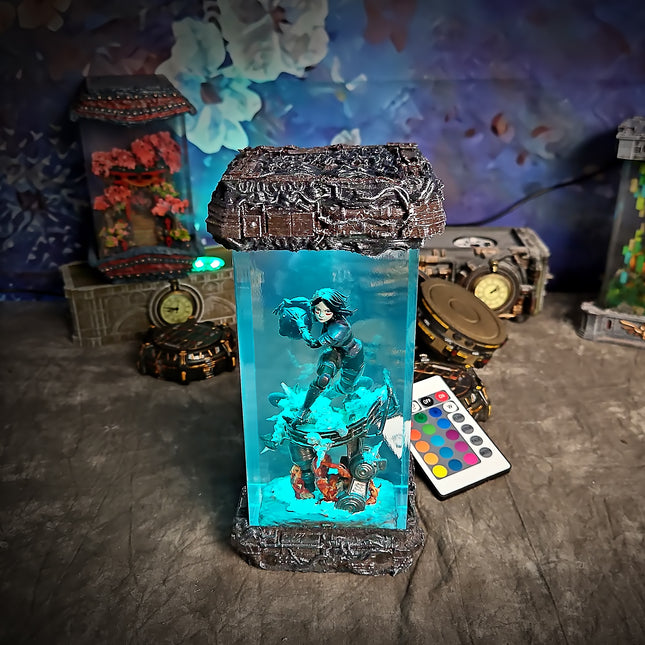 ALITA Resin Lamp - LEE'S AREA